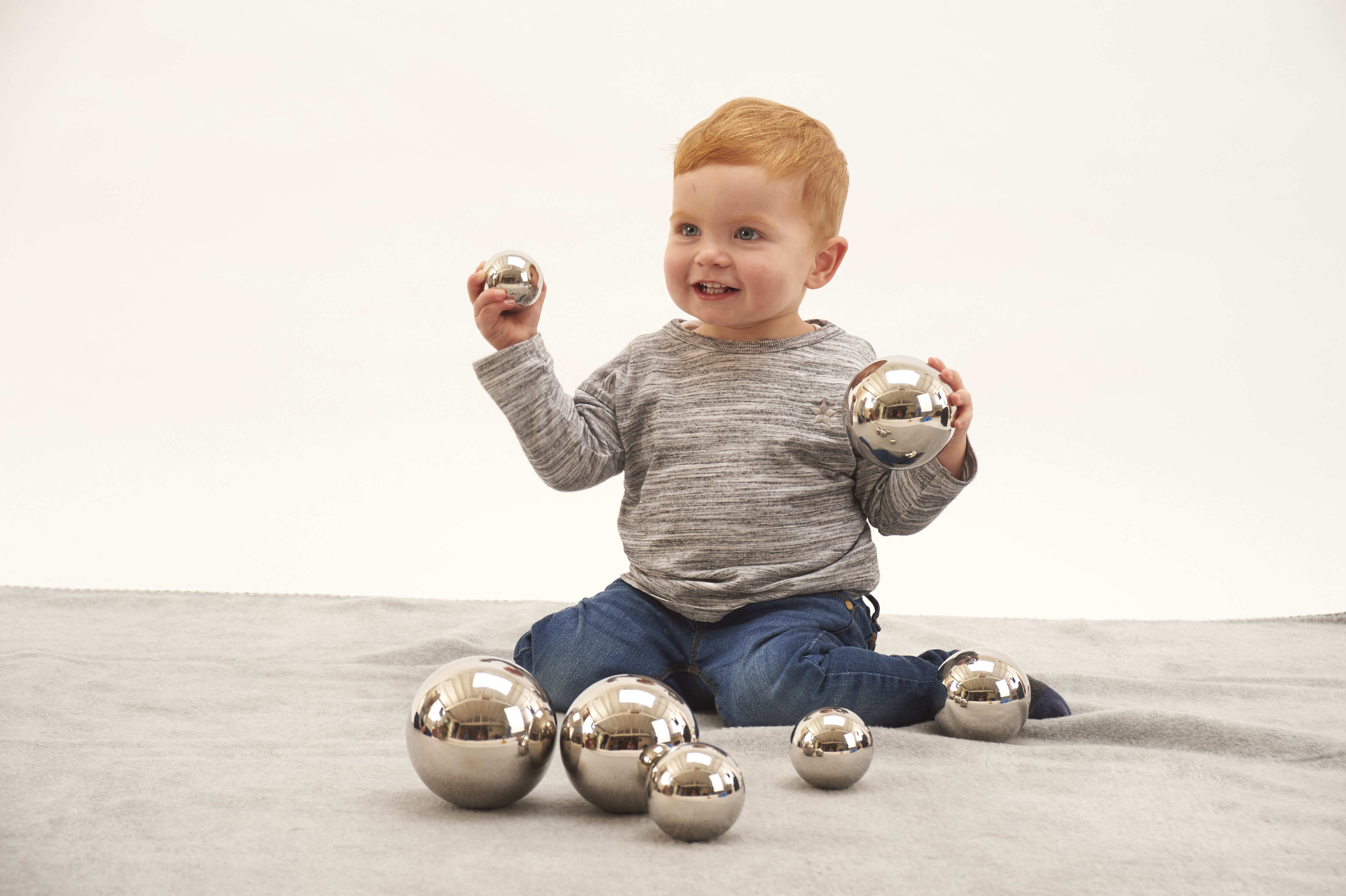 SENSORY REFLECTIVE SOUND BALLS